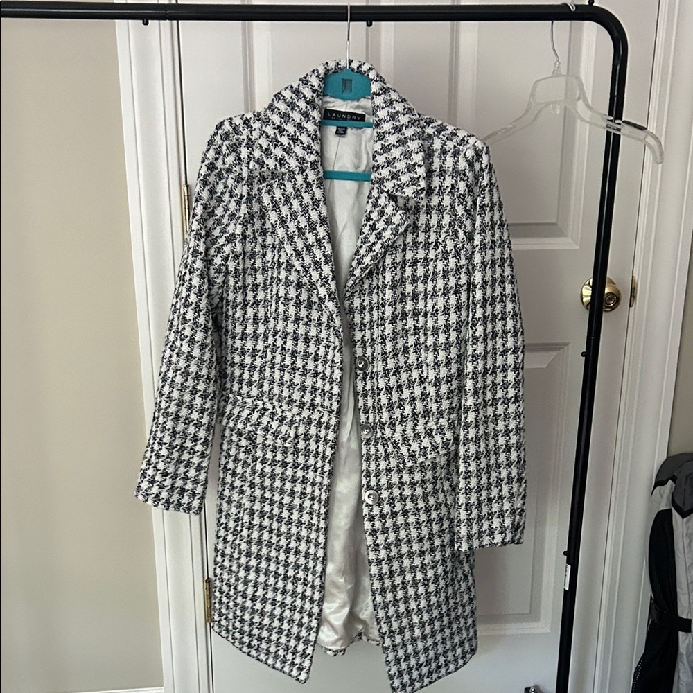 Laundry By Shelli Segal Black & White Houndstooth Pea Coat